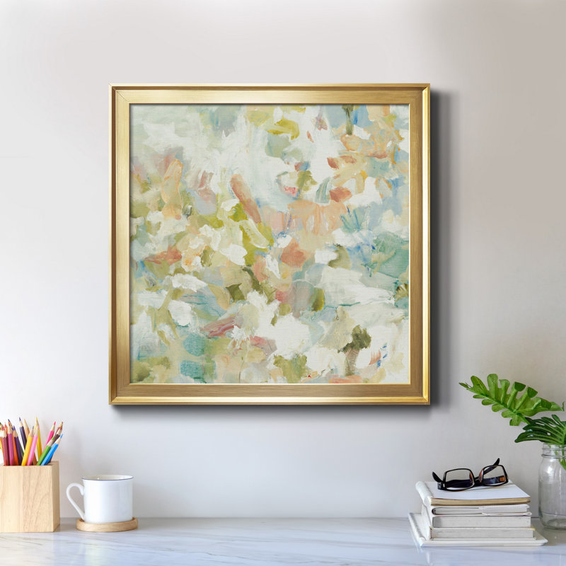 Floral Blush I - cadre photo, reproduction d'art sur toile, H 17,5 po x l 17,5 po x P 1,5 po, Encadré de bois de noyer