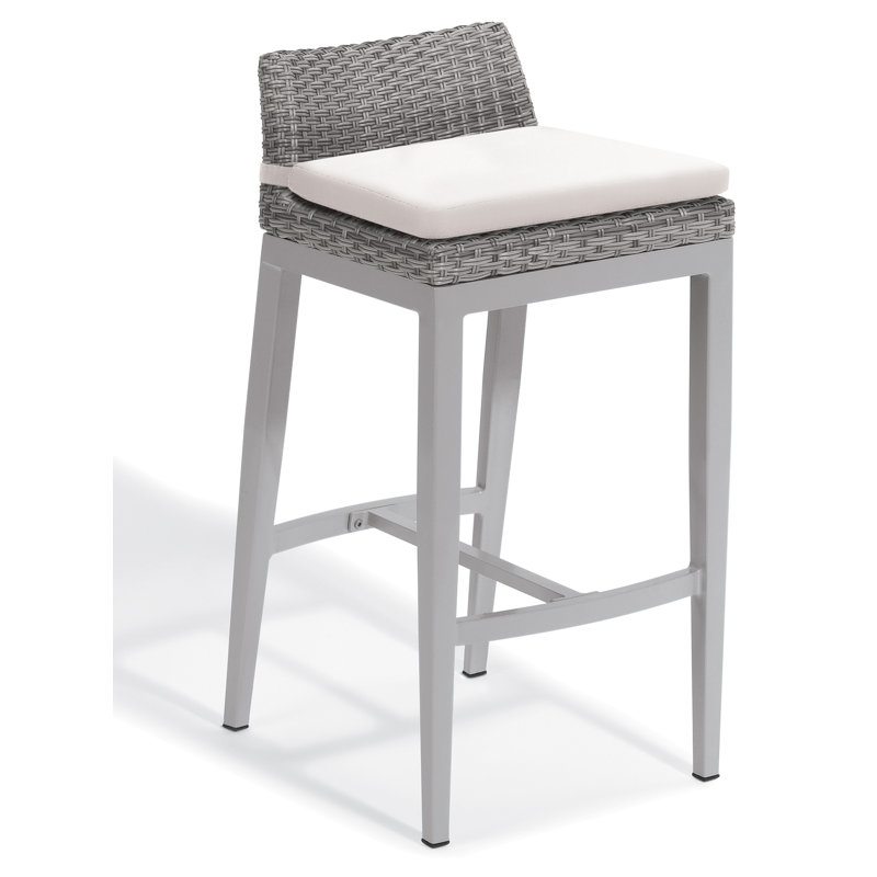 Saleem Outdoor 31.5'' Bar Stool, Eggshell White