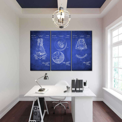 " Space Capsule Blue Patent " by Patent Hunter 3 - Pieces