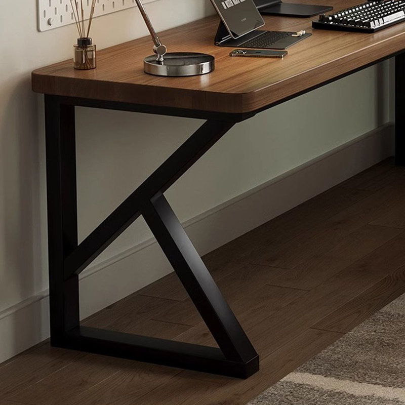 Bureau brun en bois massif en forme de L, Retour à droite, H 29,53 po x l 86,61 po x P 55,12 po