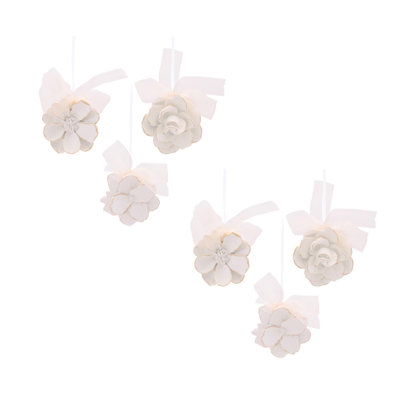 Ensemble de 6 ornements floraux en résine florale