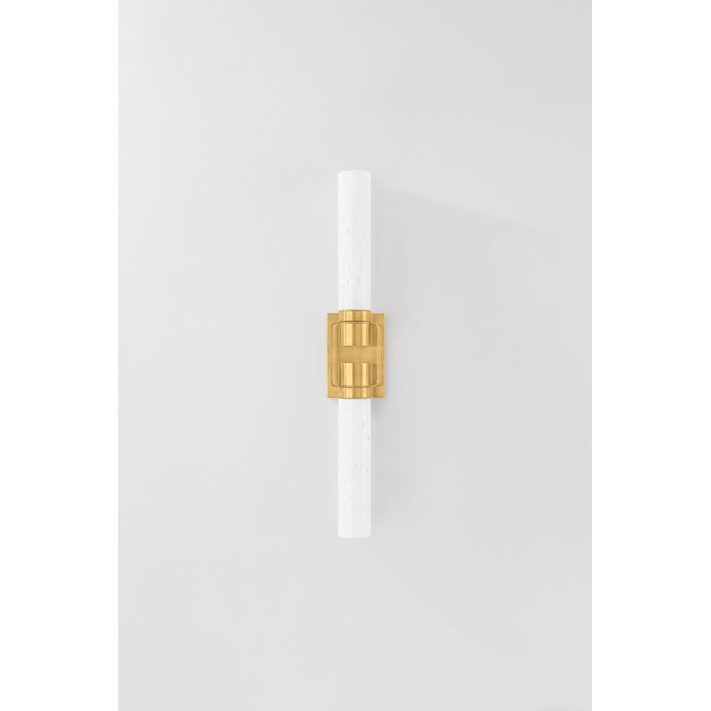 Glen Oaks 2 - Light Wallchiere Sconce, Aged Brass