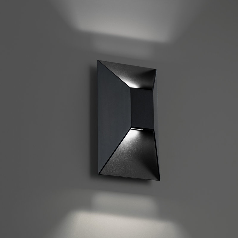 Maglev 2 - Light LED Flush Mounted Sconce, Matte Black, 3500K, 10" H x 5.5" W x 3.625" D