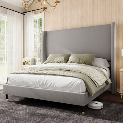 Belo Upholstered Bed