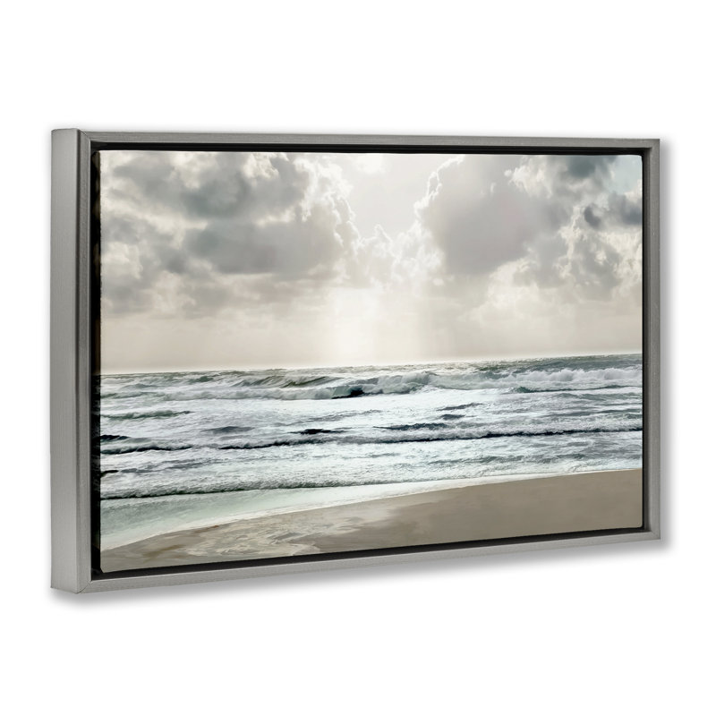 Toile flottante encadrée «Cloudy Sunlight Beach» par Mike Calascibetta, Cadre flottant gris lustré, H 21 po x l 31 po