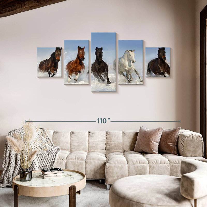 Chevaux dans la neige