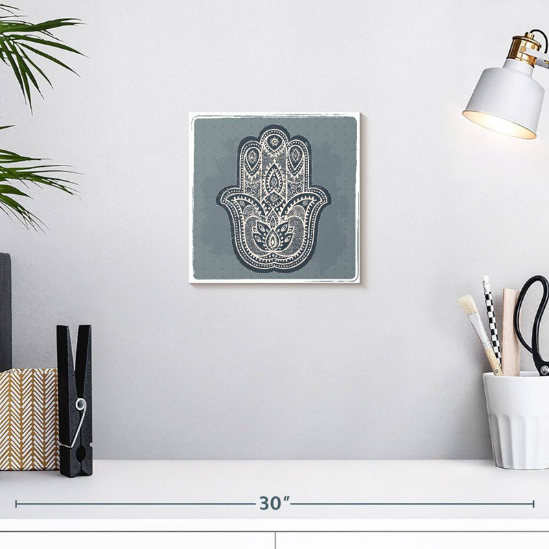 Hamsa Kerrick, H 10 po x l 10 po