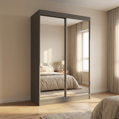 Armoire Jelinek 59 "avec tablettes réglables, tringle