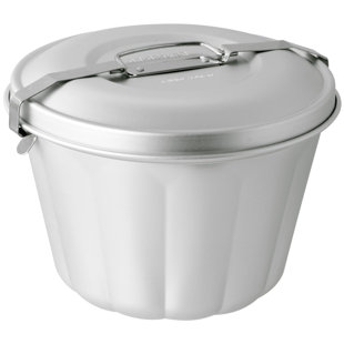 Dr. Oetker Fluted Cake Pan