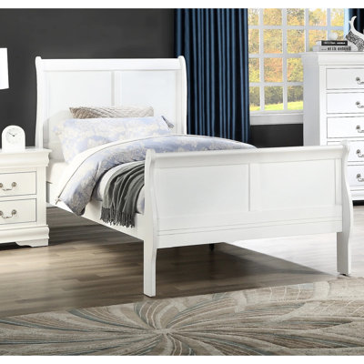 Lit simple blanc en bois massif pour chambre à coucher, style transitionnel, pieds à équerre, anglais, contemporain - style moderne