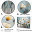 Minimalisme beige et boutons d'or sur fond bleu sur toile-335629470-373868745