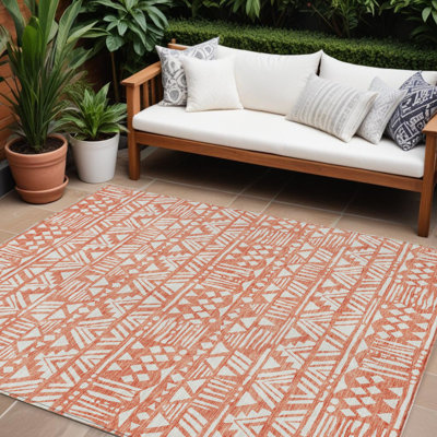 Tapis intérieur / extérieur lavable 9 pi x 12 pi Coral and Ivory Southwestern