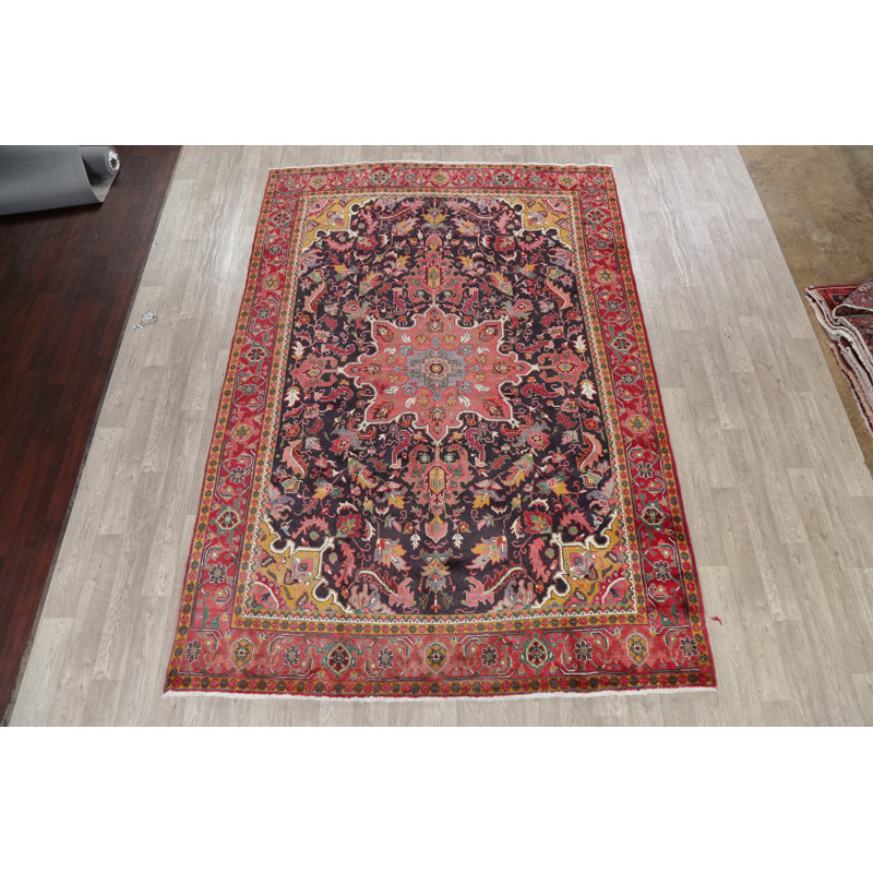 Tapis unique en laine noué à la main style Serapi des années 1970 de 7 pi 9 po x 11 pi 2 po Niyah