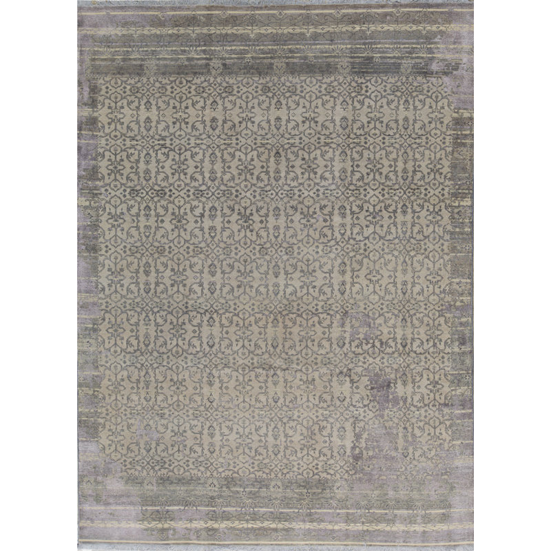 Kendale Oriental Area Rug in Gray/Beige