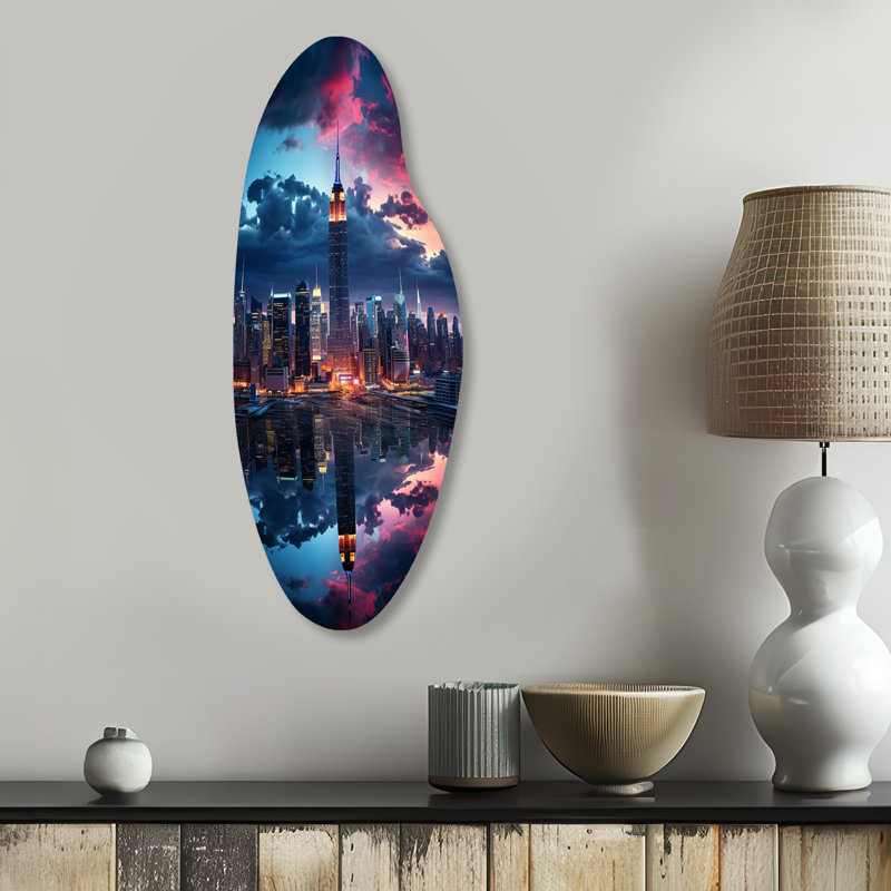 Rowen - art mural asymétrique en métal New York, H 30 po x l 11 po