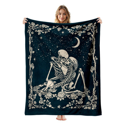 Couverture polaire en flanelle Jyk Halloween pour lit simple, légère, respirante, douce et chaude en microfibre pelucheuse, 152 x 203 cm, motif squelette amoureux