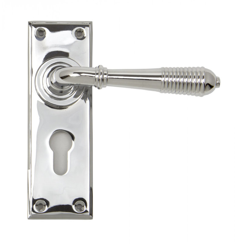 Reeded Lock Door Handle Kit, Polished Chrome