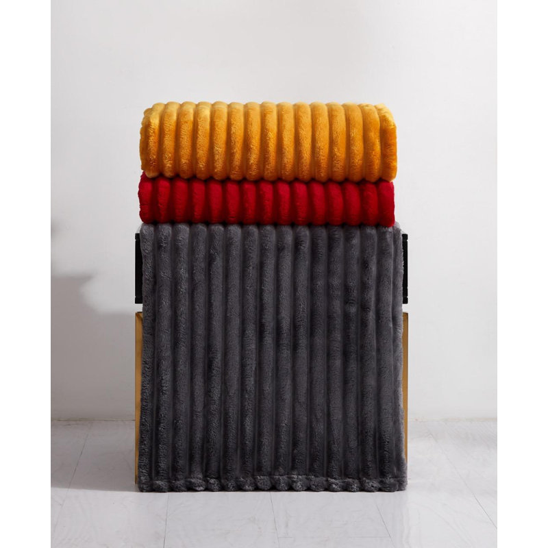 Luxury Soft Warm Ribbed Throw Faux Fur Blanket Sofa Bed Chair Fleece Small Large Machine Woven Throw Blanket, 200cm x 150cm 