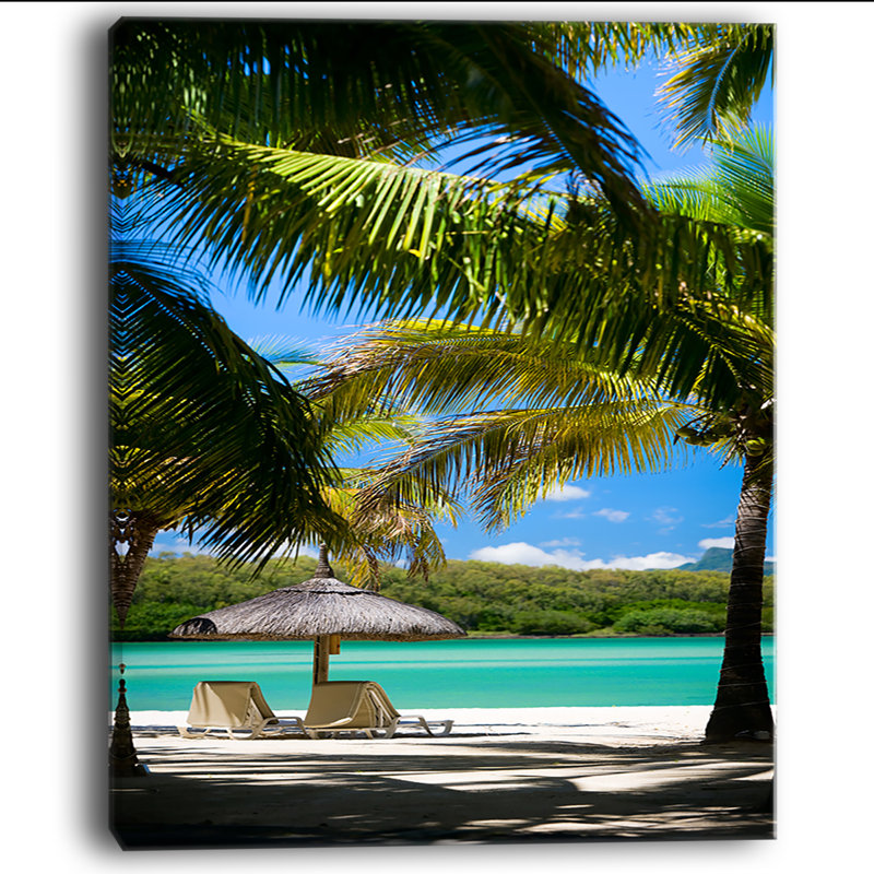 « tropical paradise », reproduction de photo sur toile tendue, H 40 po x l 30 po x p 1 po