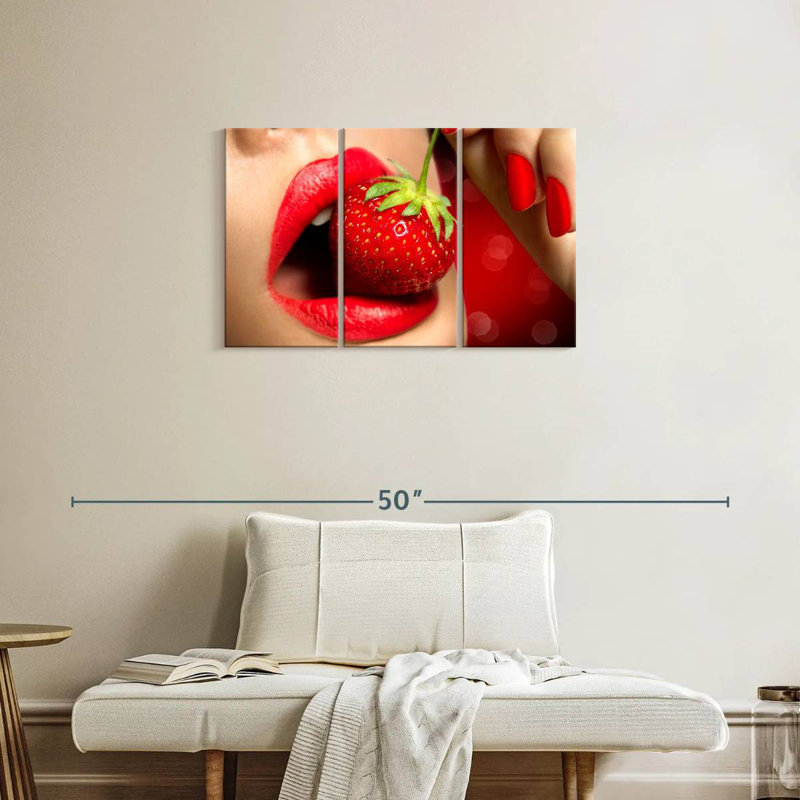 Yarlin Strawberry Lips, 20" H x 33" W