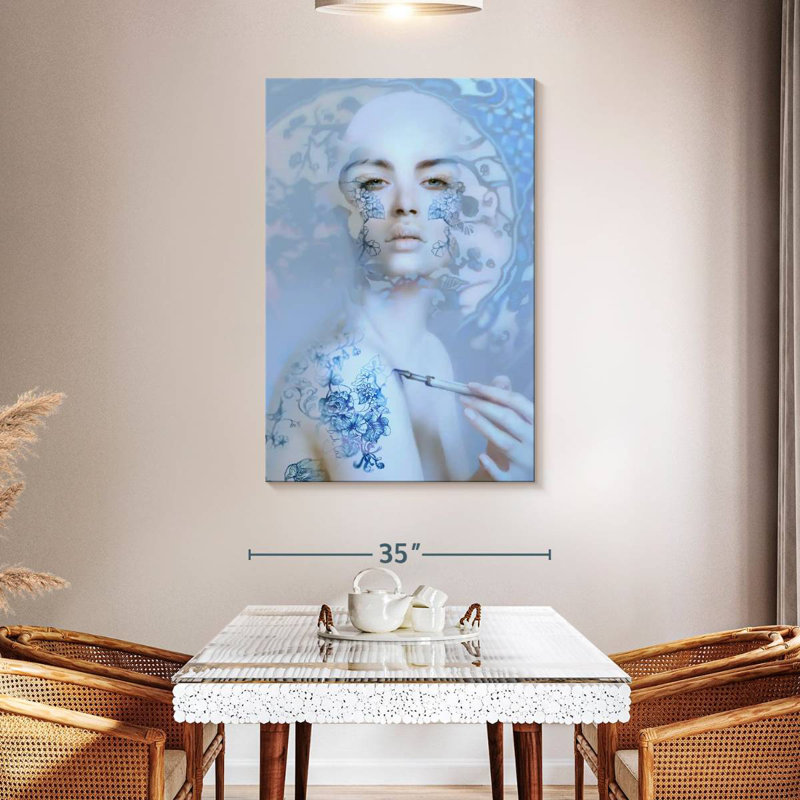 Senne Ornate China, 30" H x 20" W