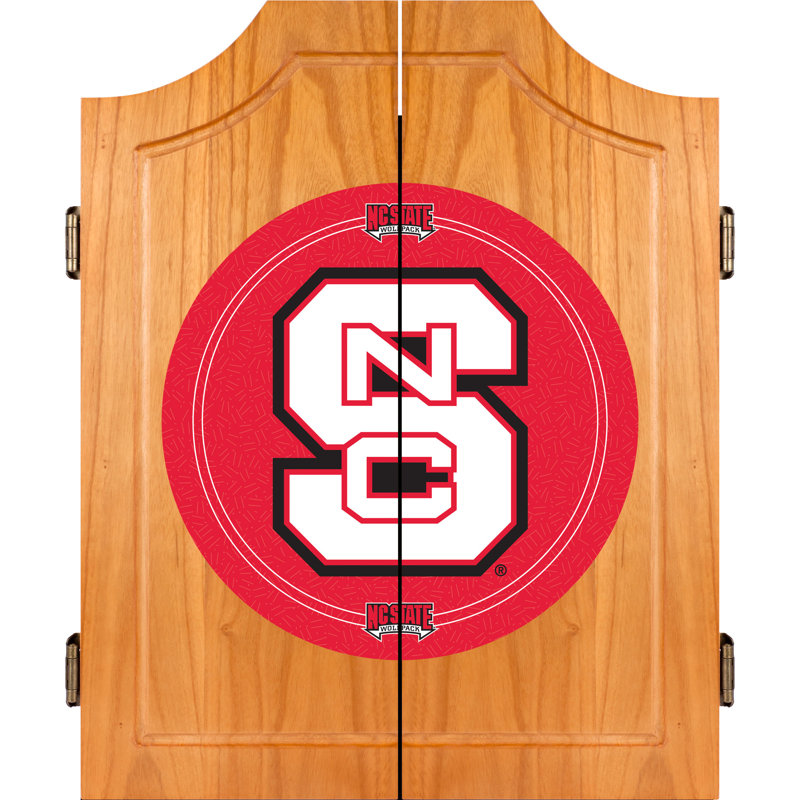 Armoire à fléchettes NCAA, North Carolina State