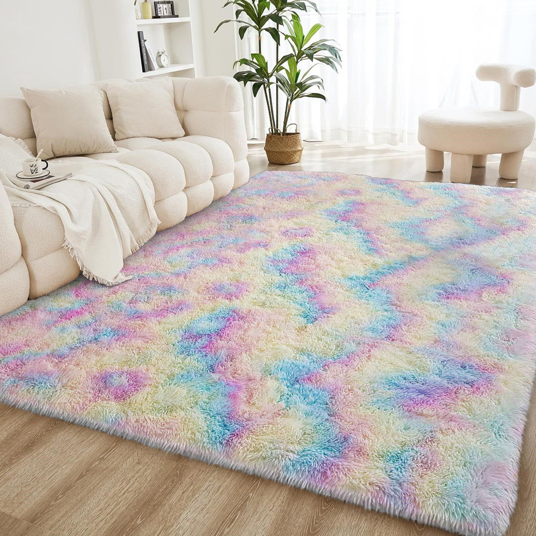 Machine Tufted Shag Area Rug