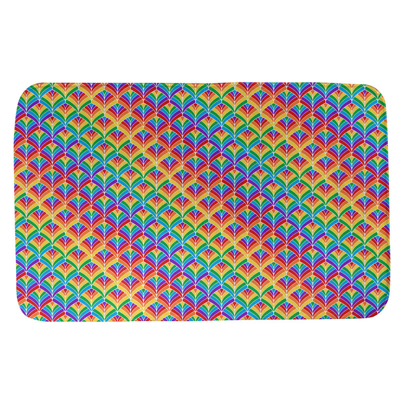 Tapis pour salle de bain à balances en arc-en-ciel pastel Avicia, l 21 po x L 34 po, Jaune foncé / mauve / vert