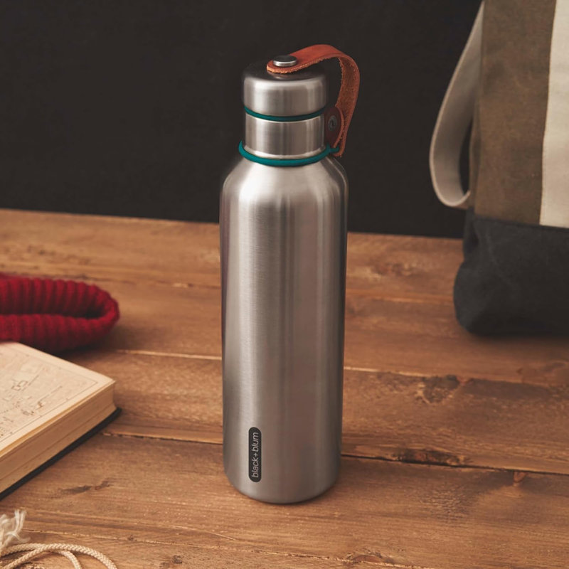 Black+Blum Insulated Water Bottle Large 750ml, Blue