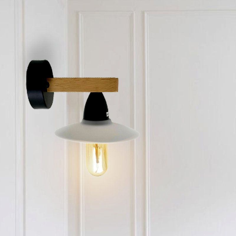 Mindenmines Armed Sconce, White