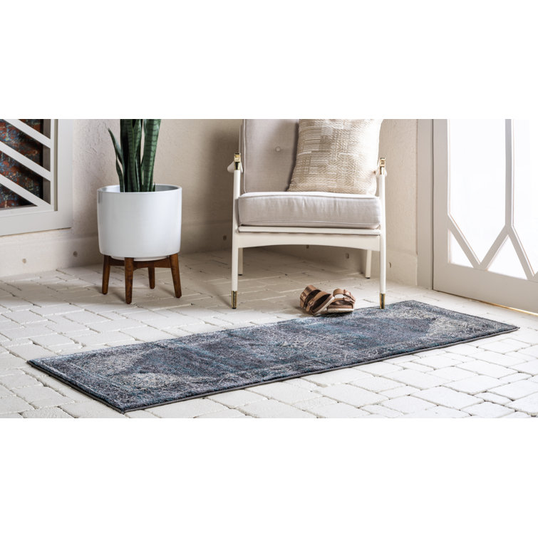 Redick Oriental Indoor Rug