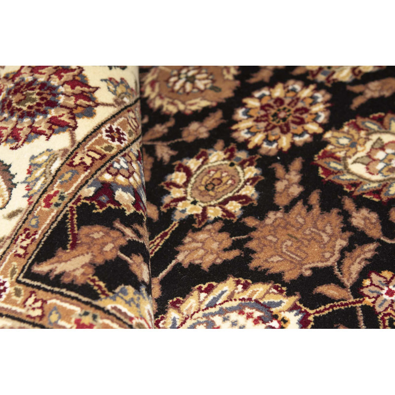 Hand Woven Wool Oriental Area Rug