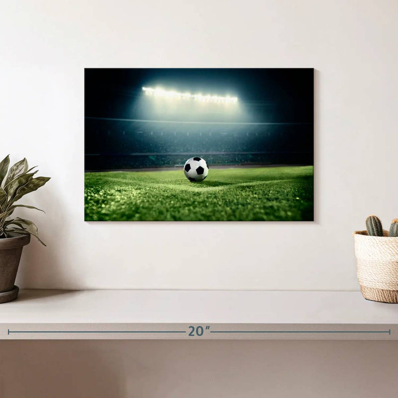 Ballon de soccer Sireci sous les projecteurs, H 8 po x l 12 po