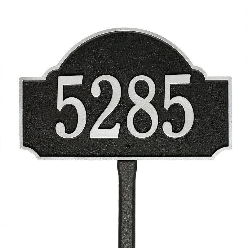 Fitzwilliams 1-Line Lawn Address Sign, Black/Silver, Yes