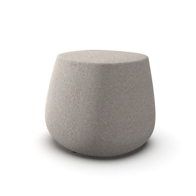 Tabouret bas en pierre