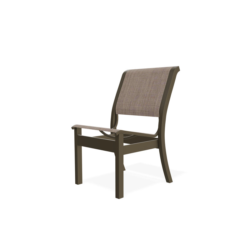 Chaise d'appoint empilable en polymère de qualité marine Leeward Sling, Fenouil Augustine Sunbrella®, Bois de plage