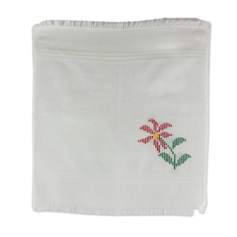 Willenbard Poinsettia Dining Linen Set