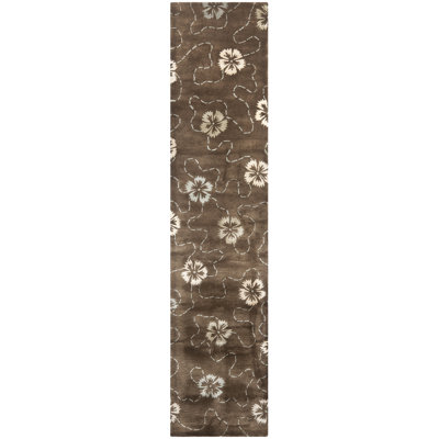 Coreatha Martha Stewart Viscos/Wool Floral Rug in Mocha/Ivory