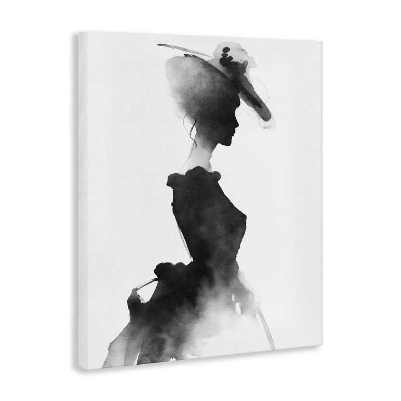 «Allure Of Fashion Silhouette», conception par Svetlana Aleynikova, H 30 po x l 24 po