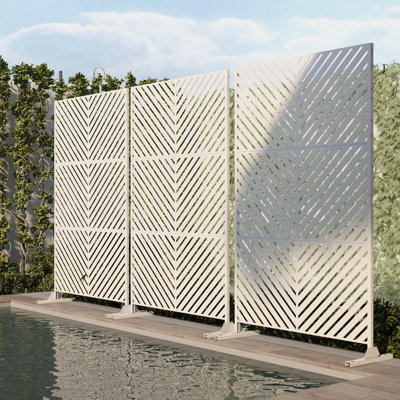 Series Metal Privacy Screen
