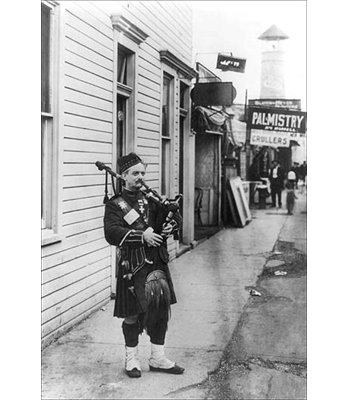Scottish Bagpiper by Irving Underhill - Unframed Photograph