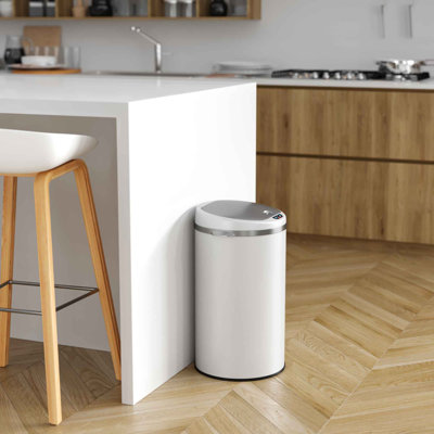 Stainless Steel 8 Gallon Motion Sensor Trash Can