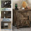Table de chevet avec station de charge USB - Table de bout rustique 18 po avec porte de grange coulissante, tablette réglable, rangement à deux niveaux - Chambre / salon-588269881