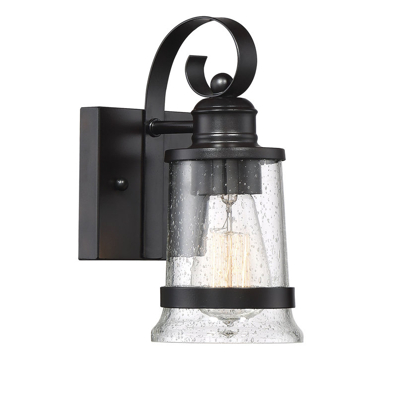 Luminaire de grange d’extérieur Yelverton, H 7,5 po x l 4,25 po x P 5,5 po