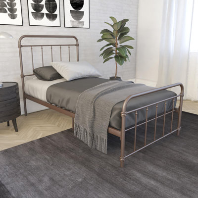 Aanya Bed