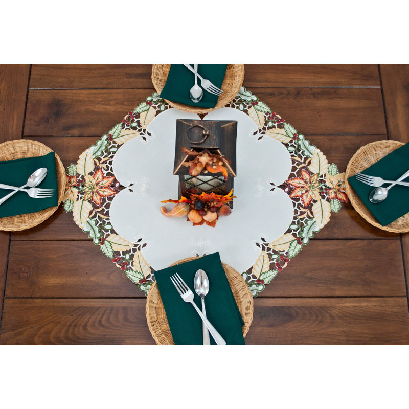 Quackenbush Fall Maple Leaf Square and Round Doily (24" Square)