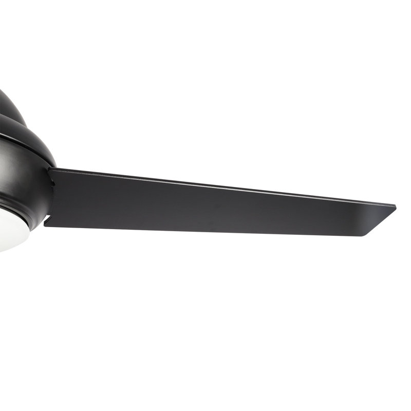 Ventilateur de plafond de 52 po avec télécommande Kendrick, ensemble d'éclairage inclus, 210 tr / min, Noir