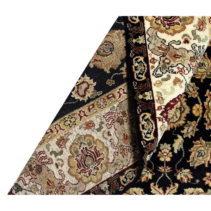 Hand Woven Wool Oriental Area Rug