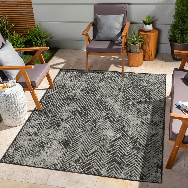 Sunshine Indoor/Outdoor Area Rug, Anthracite, Rectangle 7'10" x 10'3"