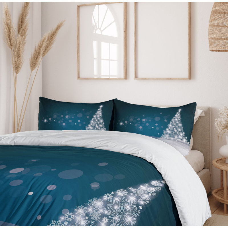 Queen Dark Blue and White Christmas Duvet Cover Set